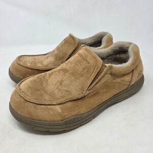 Skechers Tan Suede Slip On Slippers Moc Toe Fleece Lined Mens 9